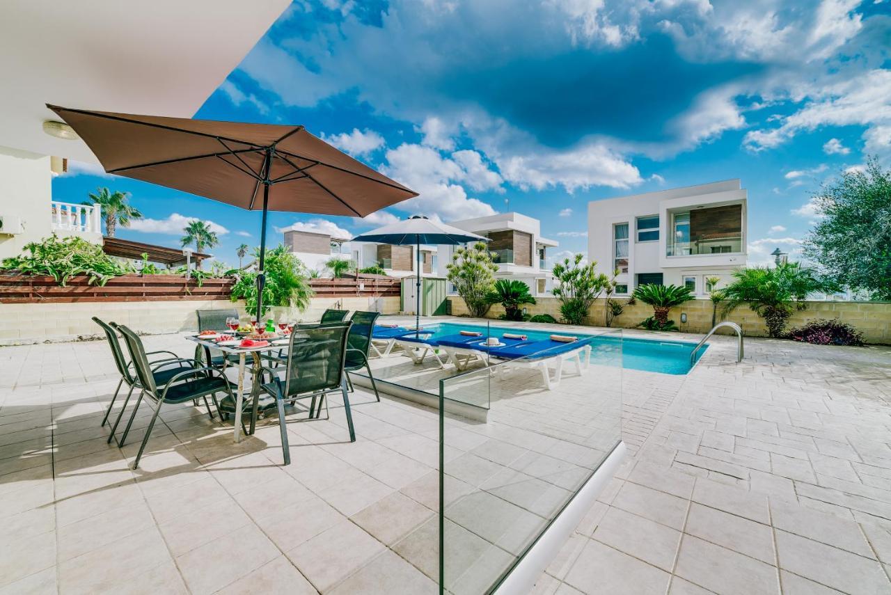 Villa Marrika Agia Napa Exterior foto